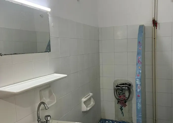 Mary Adamantas (Milos)