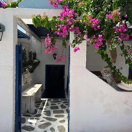 Mary * Adamantas (Milos)